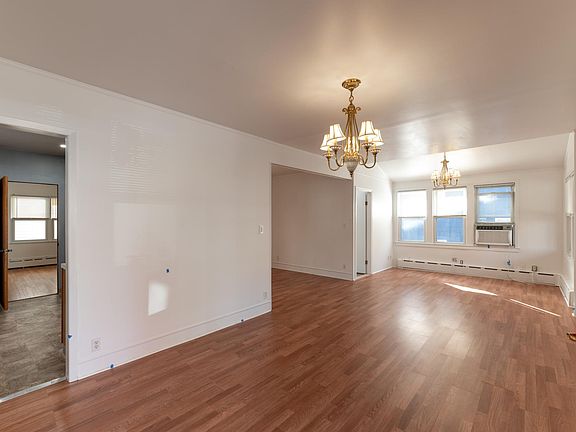 3rd image of 207 N Midland Ave #1