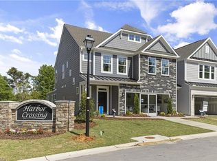 5017 Moonlight Ridge Dr, Greensboro, NC 27455