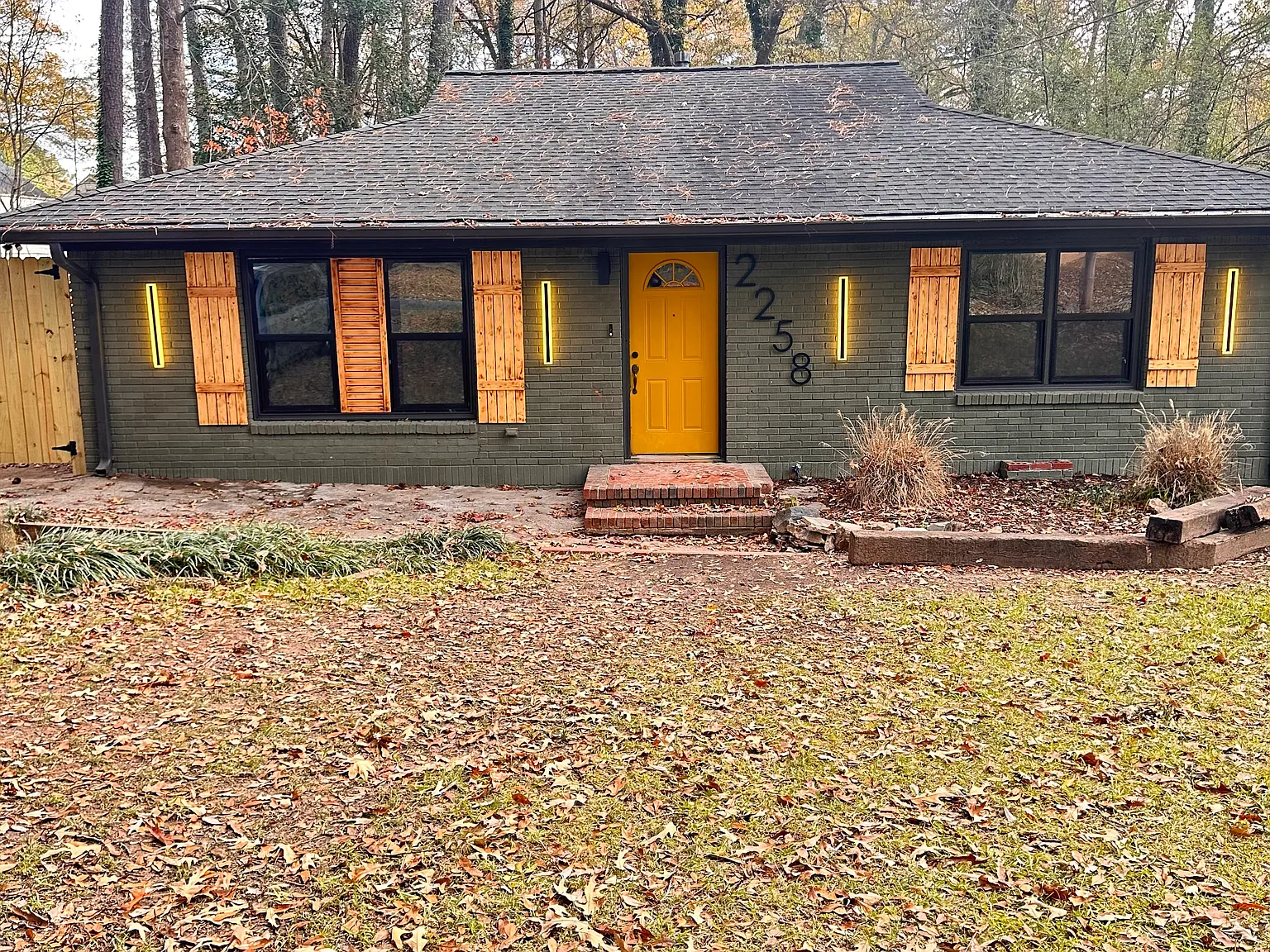 1 bed, 1200 sqft, $800 — Photo 1