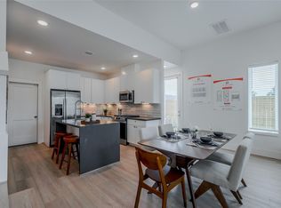 862 Paul Quinn St #B, Houston, TX 77091