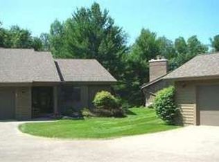 6467 Mission Rdg, Traverse City, MI 49686