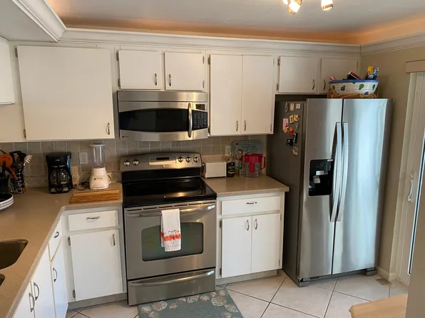 4085 Northlight Dr, Naples, FL 34112