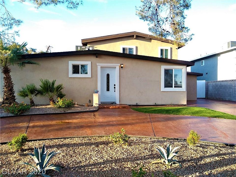 1st image of 1724 Capistrano Ave