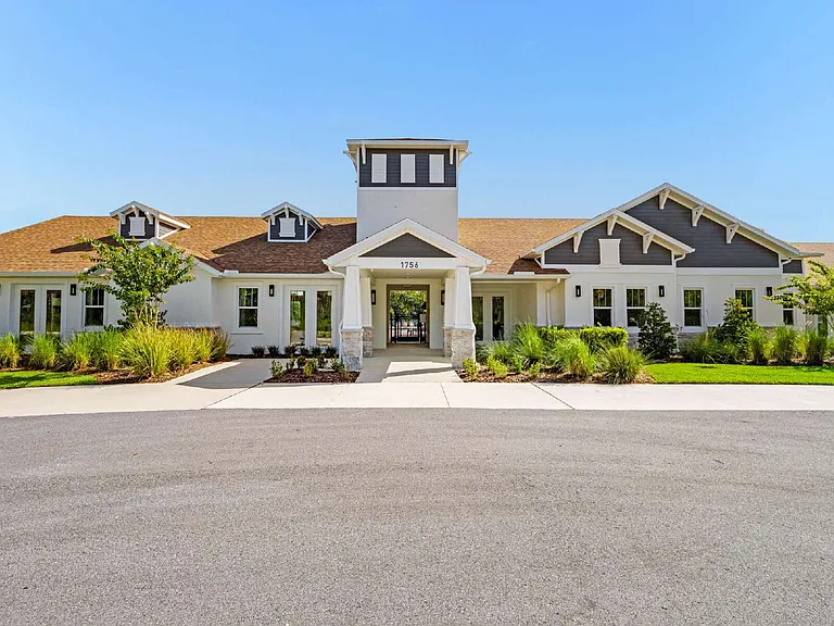 2192 Vinifera Dr — Photo 27