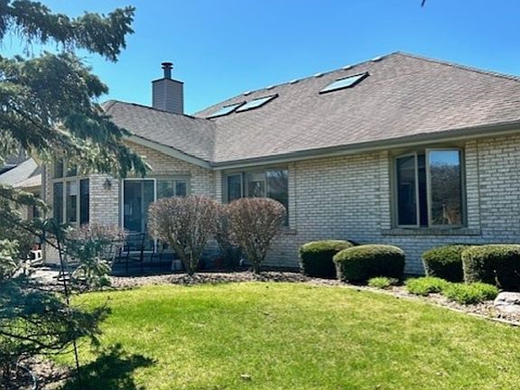 3rd image of 15617 Lakeside Dr