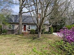 18 Goldenrod Ln, Yarmouth Port, MA 02675