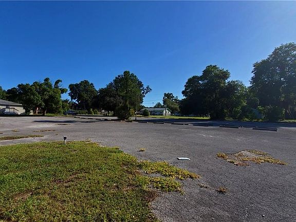 5th image of S Highland St