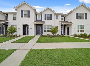 2218 Memory Oaks Dr, Tomball, TX 77375