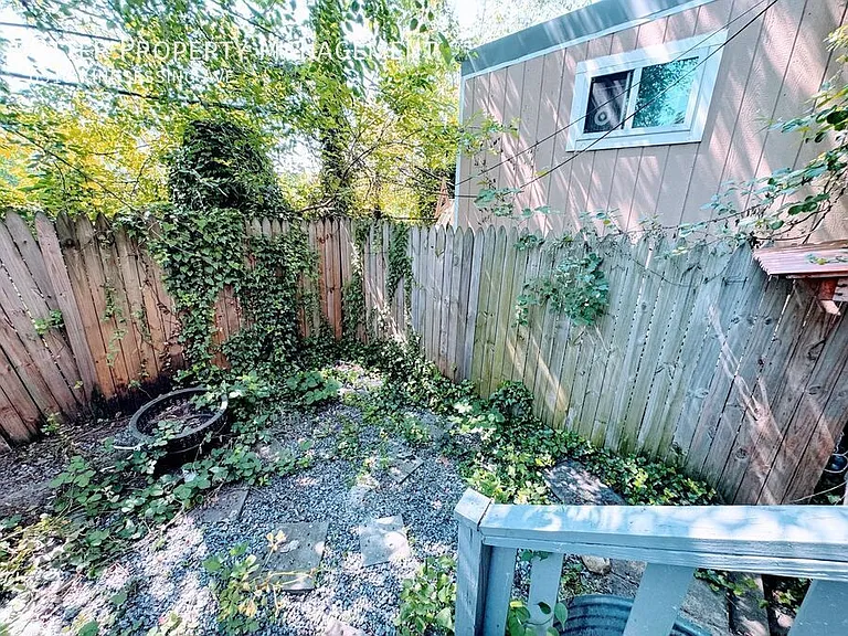 6518 Kingsessing Ave — Photo 38