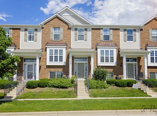 3404 Neubauer Cir, Lindenhurst, IL 60046