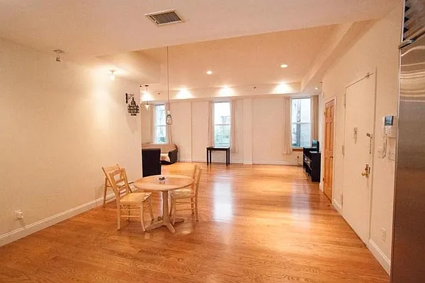Rented by Corcoran | media 3