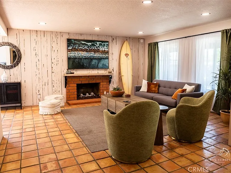 33282 Big Sur St — Photo 4