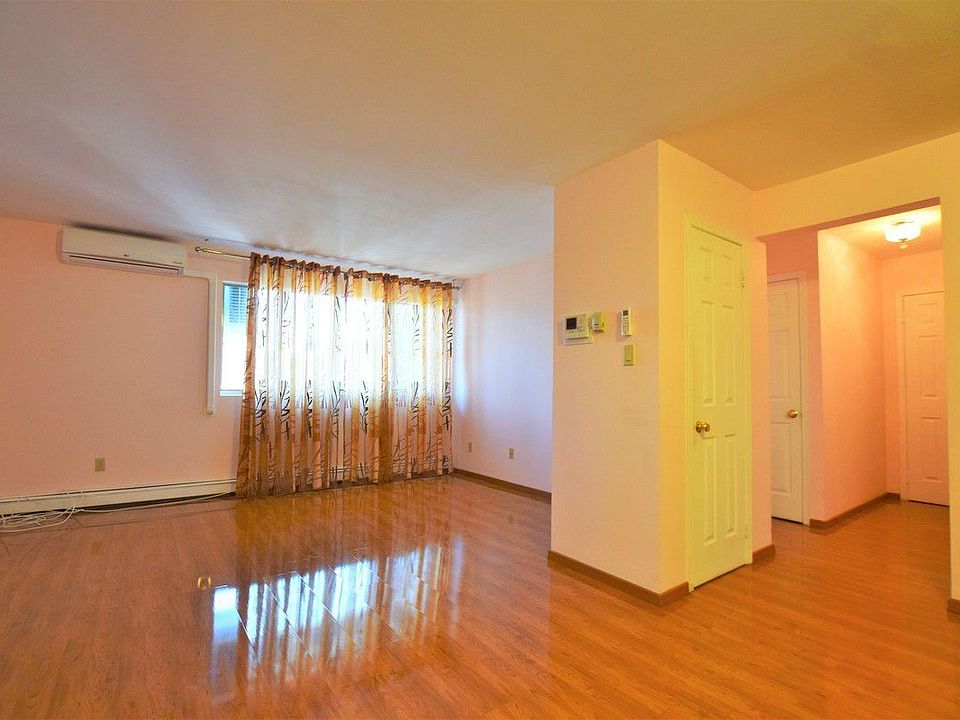 1st image of 2629 E 23rd St APT 2B