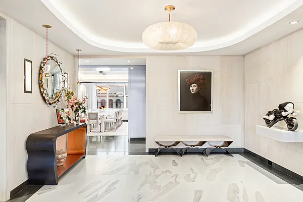 Sold by Compass | media 20