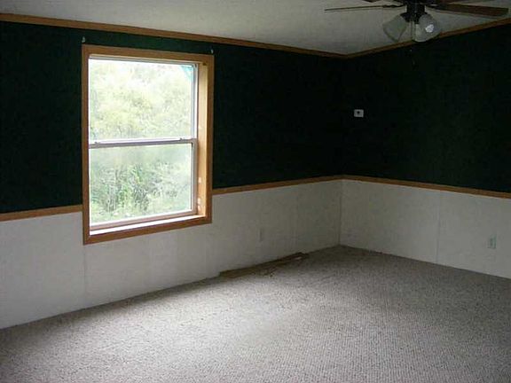 4th image of 13025 Crestview Ave