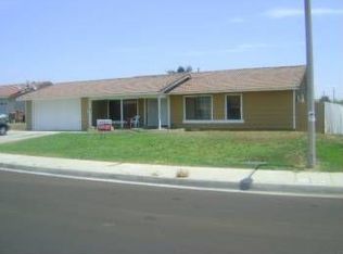 861 S Glenwood Ave, Rialto, CA 92376