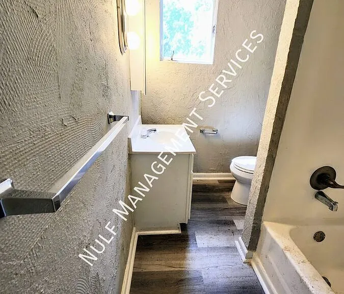 720 Benwood Ave — Photo 5