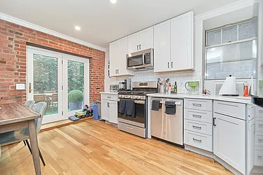 Rented by Living New York