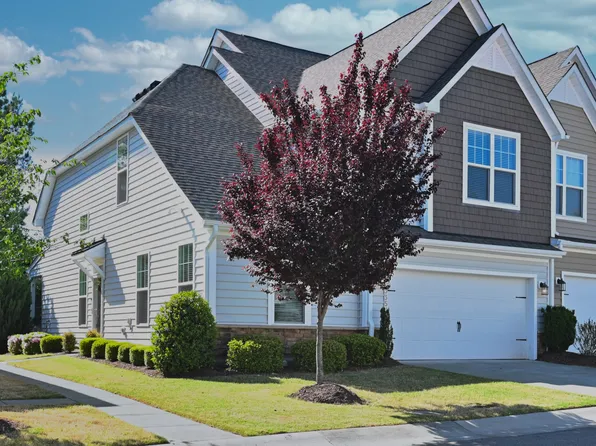 335 Acorn Hollow Pl, Durham, NC 27703