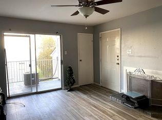 18617 Egret Bay Blvd APT 504, Houston, TX 77058