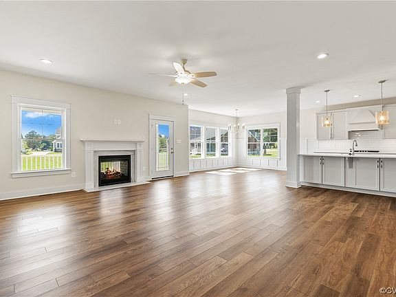 3rd image of 9570 Seven Sisters Dr