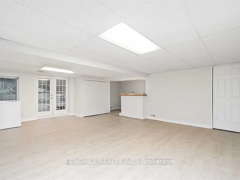 786 Botany Hill Cres — Photo 12