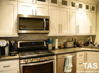 2538 N Southport Ave #2RR, Chicago, IL 60614