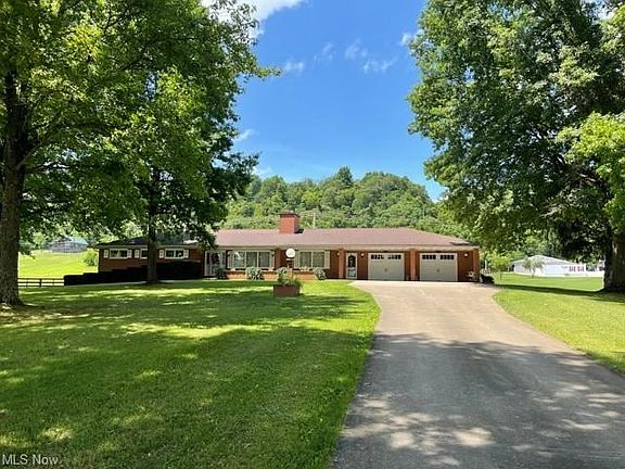 2nd image of 170 Browns Ln
