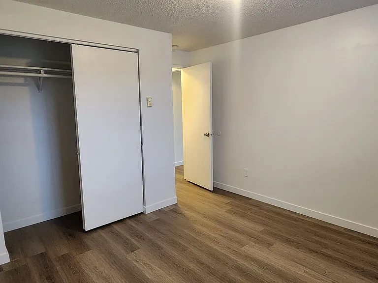 Eastern View Terrace Apartments — Photo 5