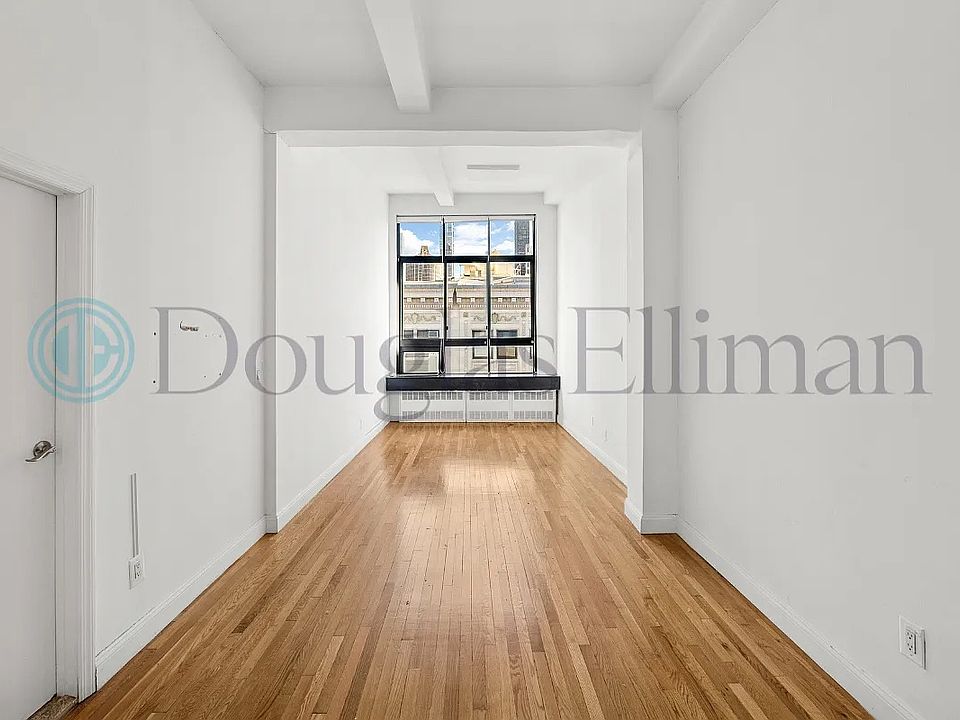 1st image of 12 E 22nd St APT 3C