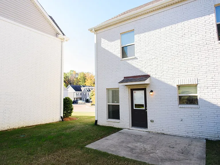 446 Walker Cir #1 — Photo 13