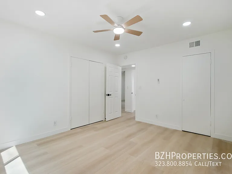 919 S Sherbourne Dr #1C — Photo 12