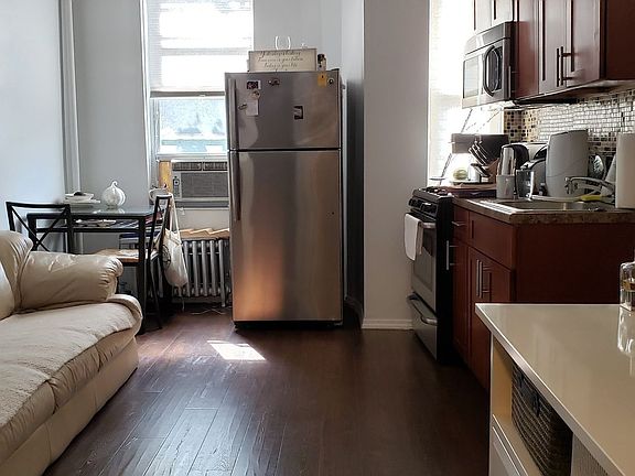 3rd image of 30-26 43rd St #2