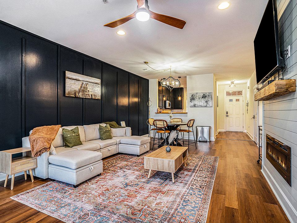 1st image of 105 Ballard Ln