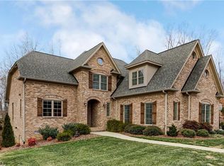 7905 Winterbourne Dr, Summerfield, NC 27358