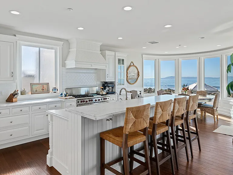 5458 Rincon Beach Park Dr — Photo 9