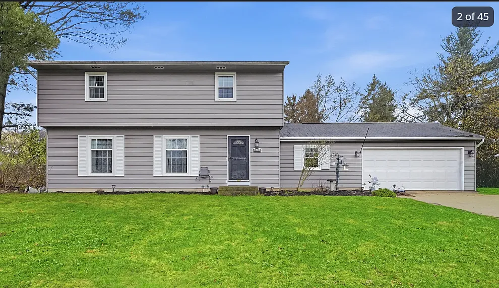 4 bed, 1.5 bath, 2576 sqft, $3,350 — Photo 1