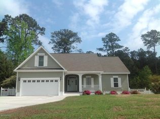 129 White Heron Ln, Swansboro, NC 28584