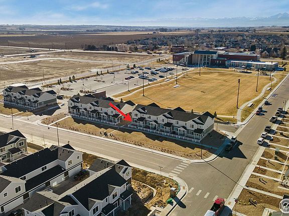 2nd image of 408 Mountain Bluebird Dr