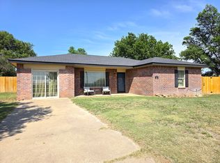 7921 Tumbleweed Rd, Pampa, TX 79065