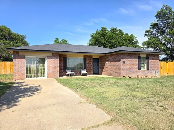 7921 Tumbleweed Rd, Pampa, TX 79065