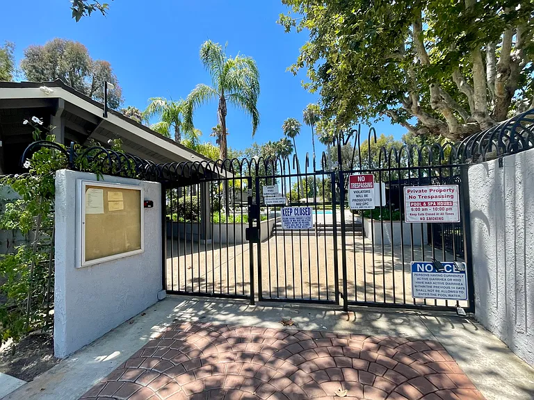 3368 Calle La Veta — Photo 19