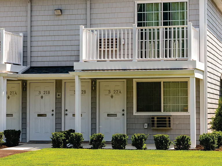 Southwood Luxury Apartments — Photo 6