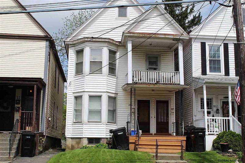 2nd image of 105 MUNRO Court