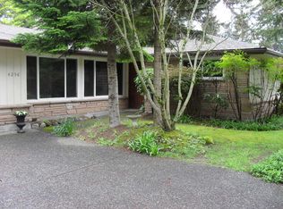 4256 90th Ave SE, Mercer Island, WA 98040