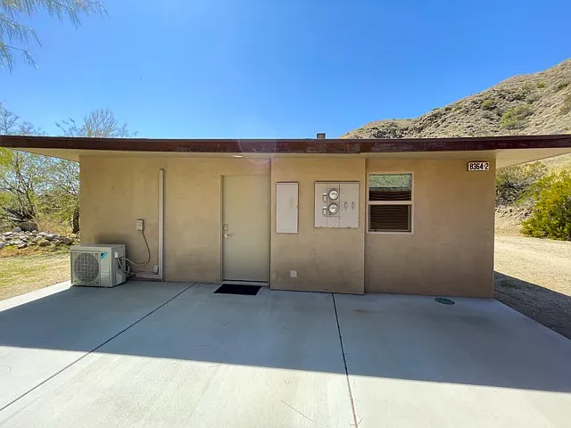 Little Morongo Rd — Photo 24
