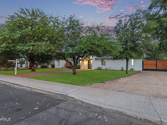 4th image of 2209 E Windsor Ave