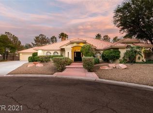 7451 Darby Ave, Las Vegas, NV 89117