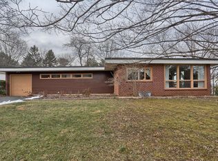 52 Northview Dr, Lancaster, PA 17601