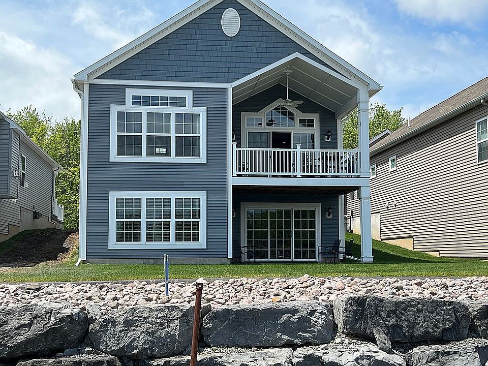 1st image of 148 Harbour Town